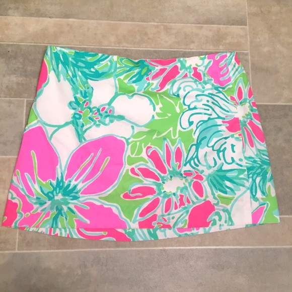 Lilly Pulitzer Other - LILLY PULITZER 💕 Pink Neon Floral Pattern Skort